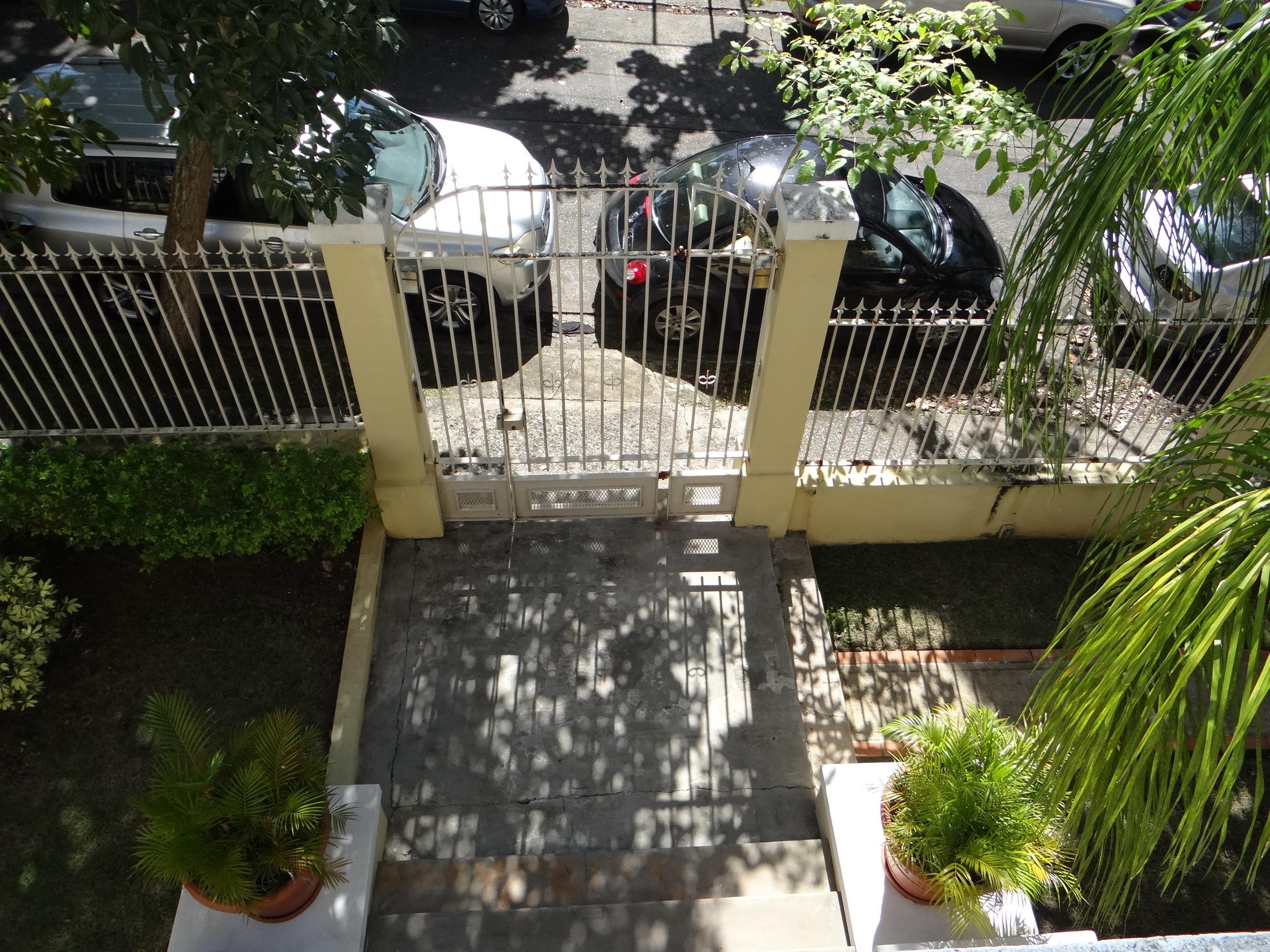 Casa La Giralda - Avenida Miramar, esquina calle Marti 651 - San Juan (Miramar) - 2014 00044